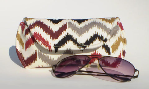 Blaze Medium Sunglass Case
